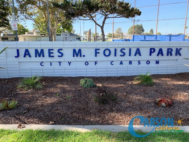 park_name_sign_on_wall_east_park_area_ii_oct_2019